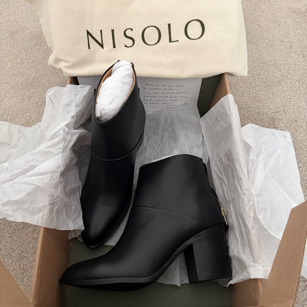 Nisolo Dari Commuter Boot